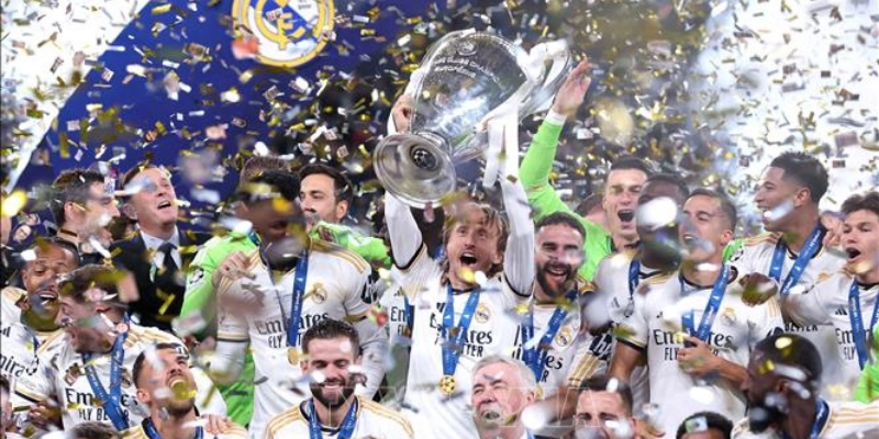 Câu Lạc Bộ Real Madrid