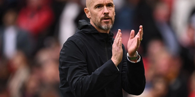 Huấn Luyện Viên Erik Ten Hag