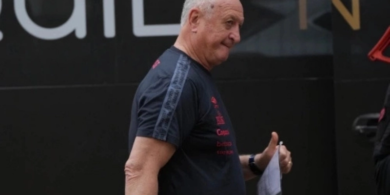 Luiz Felipe Scolari: Huyền Thoại Huấn Luyện 4 Luiz Felipe Scolari