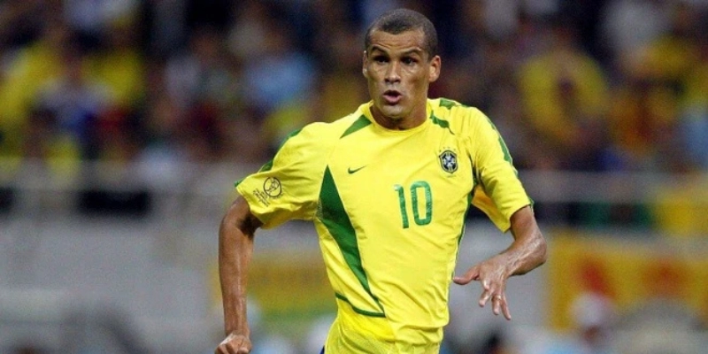 Rivaldo: Huyền Thoại Bóng Đá Brazil Những Khoảnh Khắc Bất Tử 2 Rivaldo