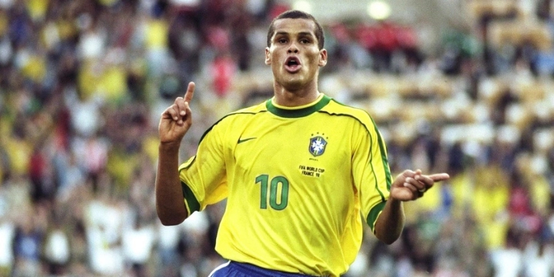 Rivaldo: Huyền Thoại Bóng Đá Brazil Những Khoảnh Khắc Bất Tử 4 Rivaldo